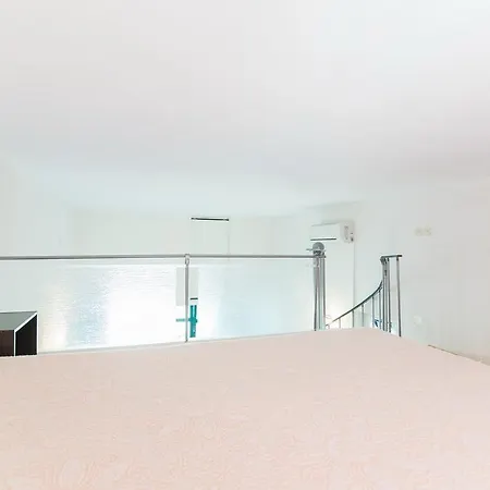 Studio Camellia דירה סופטאר